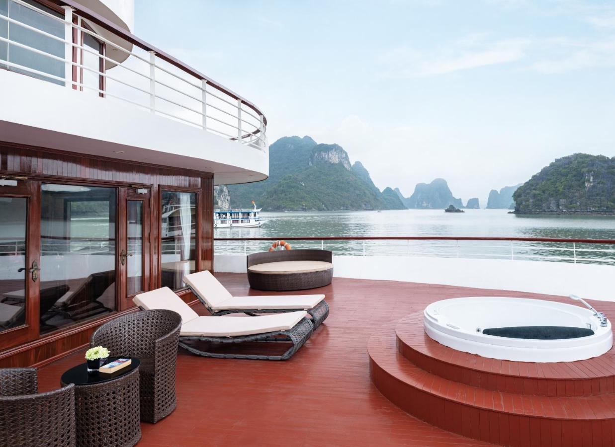 Hotel Aqua Of The Seas Cruise Halong à Hạ Long Extérieur photo