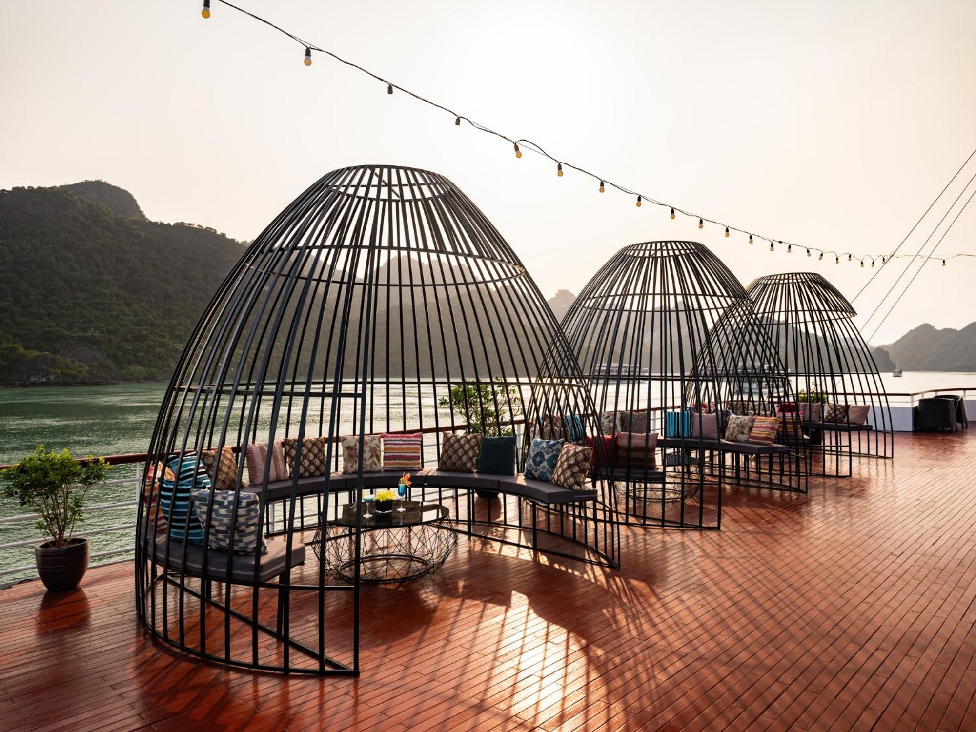 Hotel Aqua Of The Seas Cruise Halong à Hạ Long Extérieur photo
