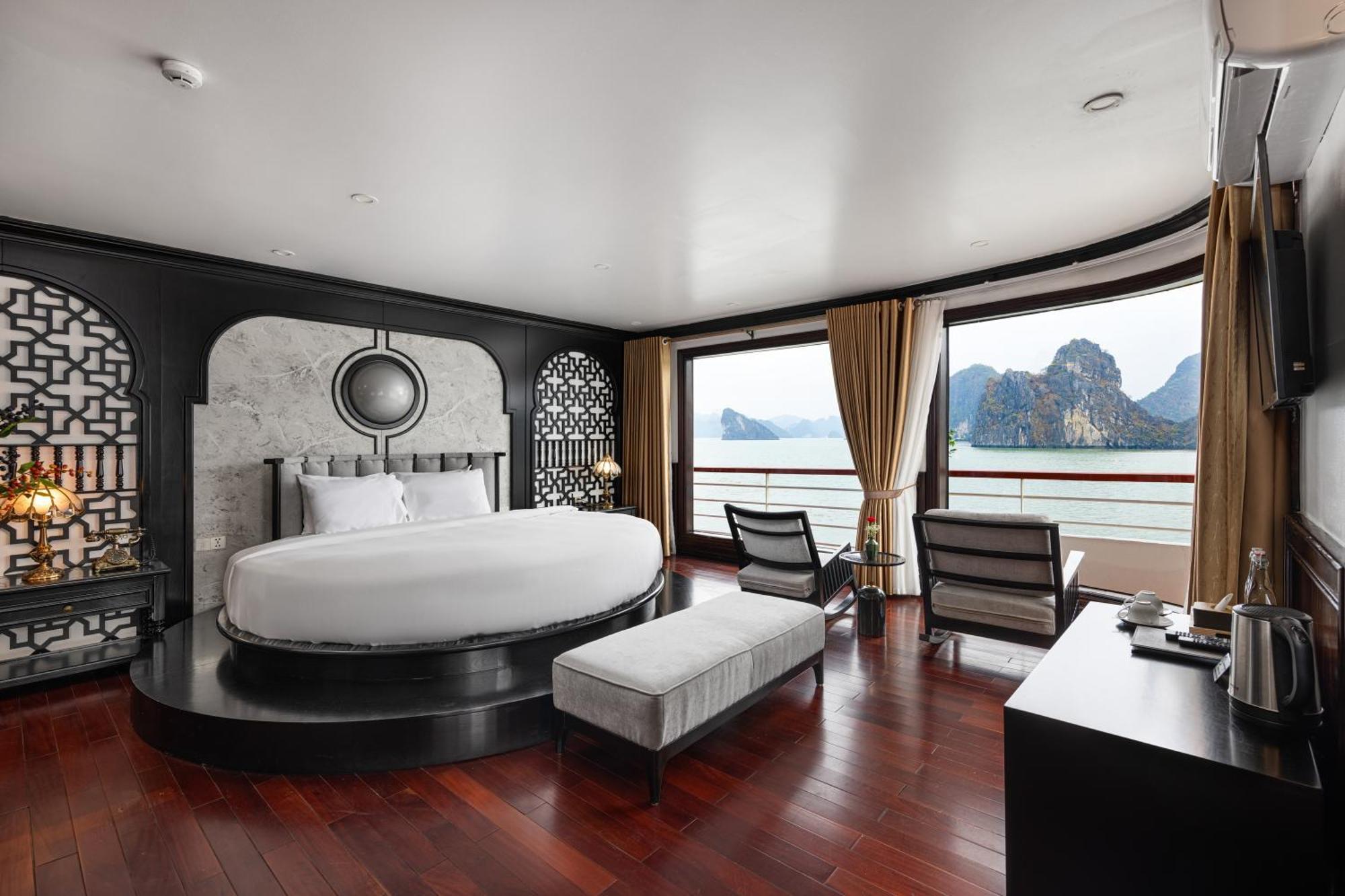 Hotel Aqua Of The Seas Cruise Halong à Hạ Long Extérieur photo
